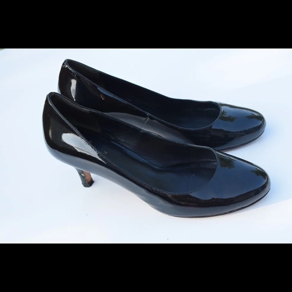 Cole Haan pumps - Picture 1 of 8